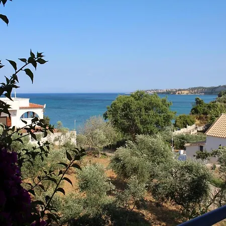 Apartment Akrojali