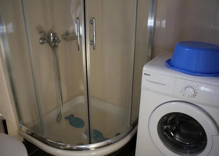 Akrojali Apartment *